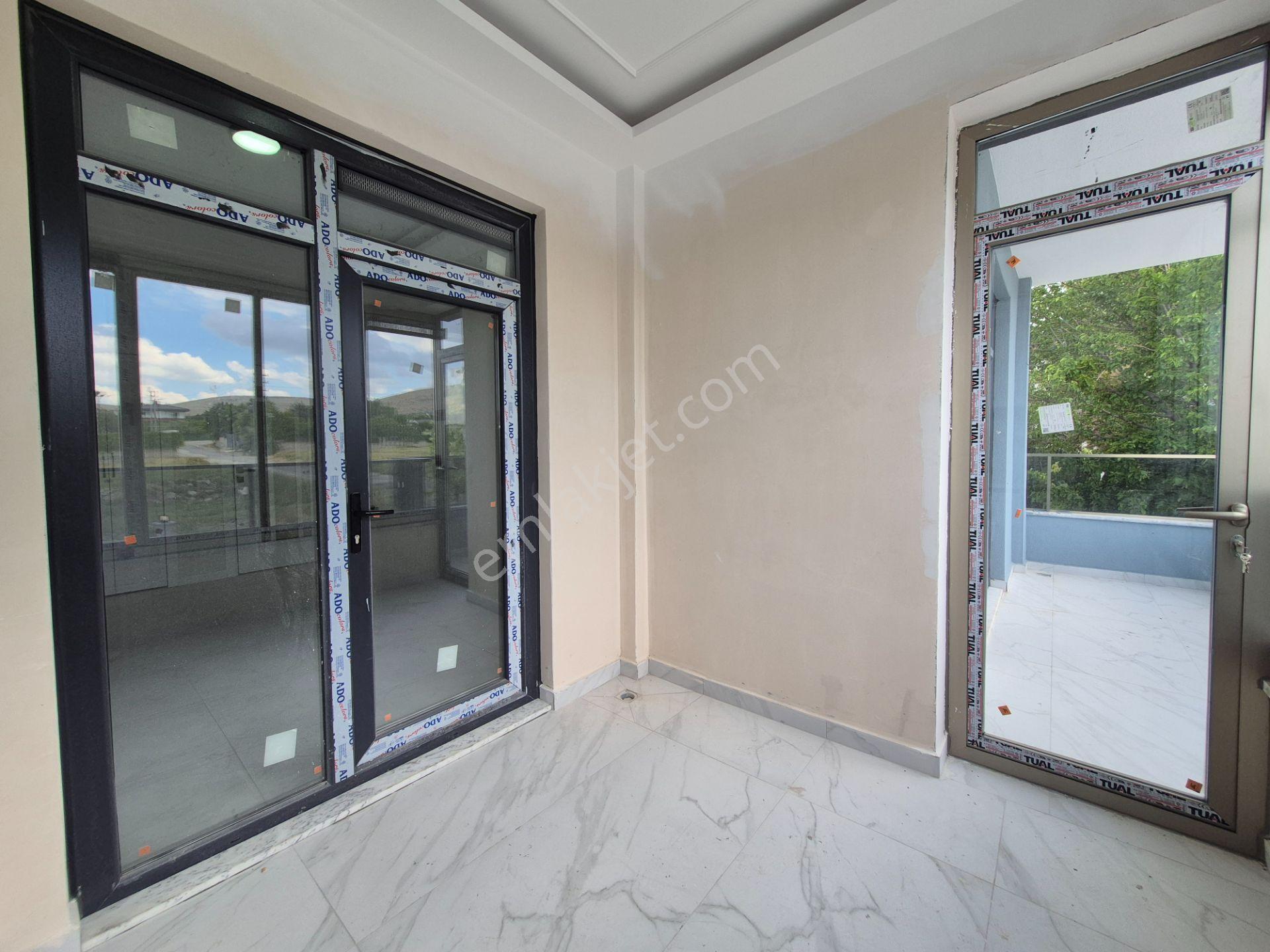 Selahaddini Eyyubi'de Satılık Sıfır 2+1 Modern Daire - Görsel 19