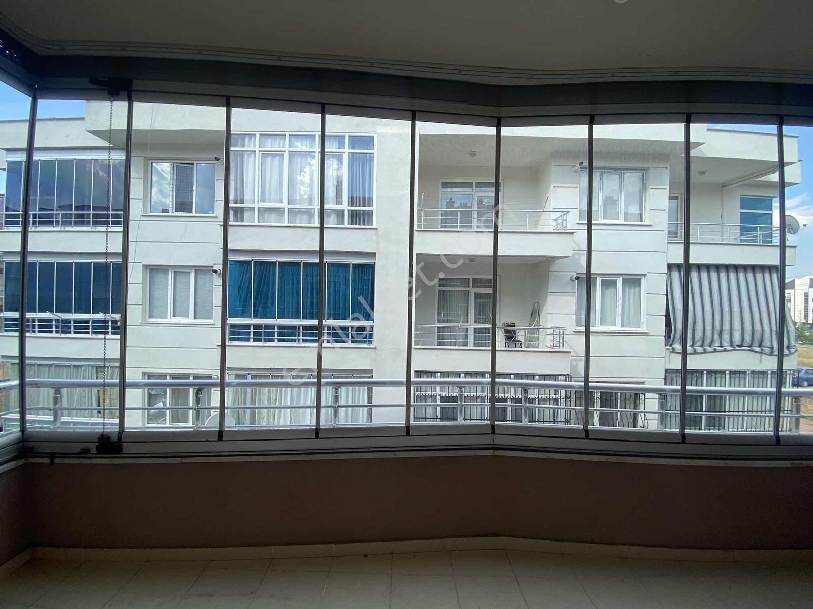 Hüsamettin Çelebi Mah. Özalkent Karakolu Arkası Geniş 3+1 Daire - Görsel 3