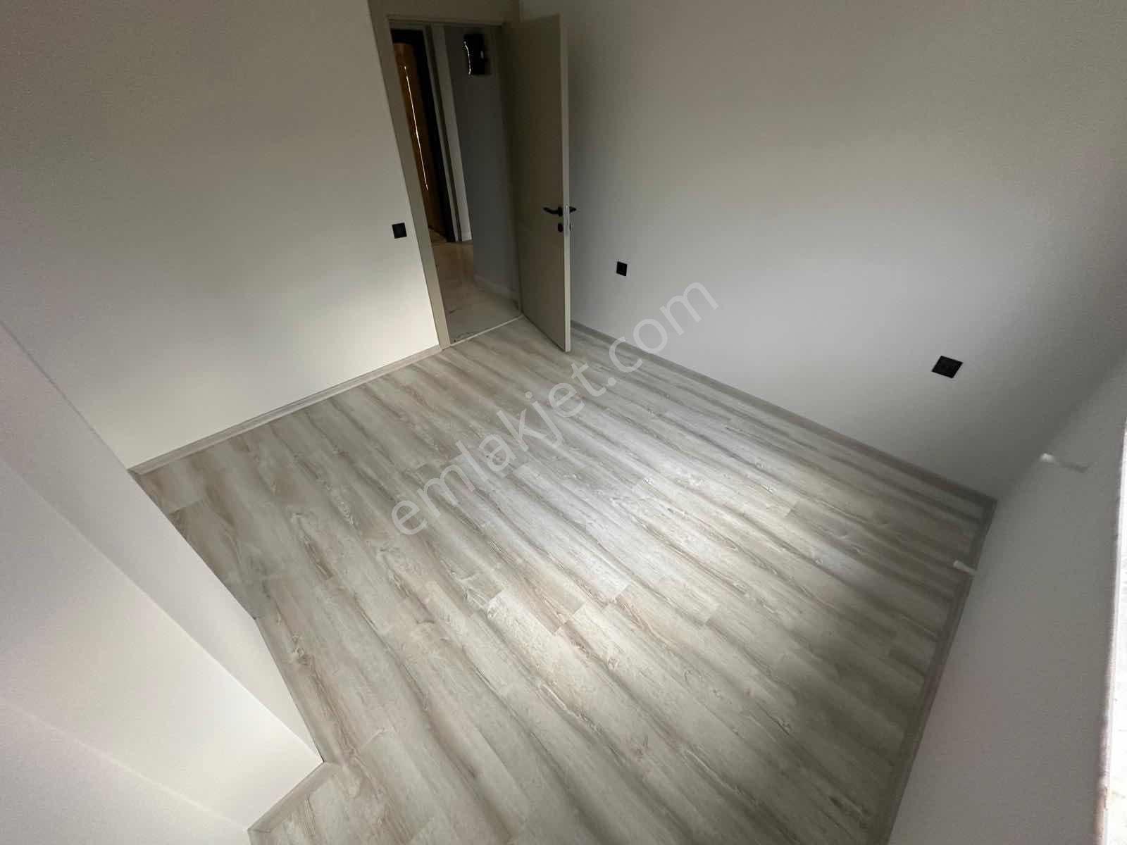 Erenköy Mah Sıfır Katta Kiralık 2+1 - Görsel 5