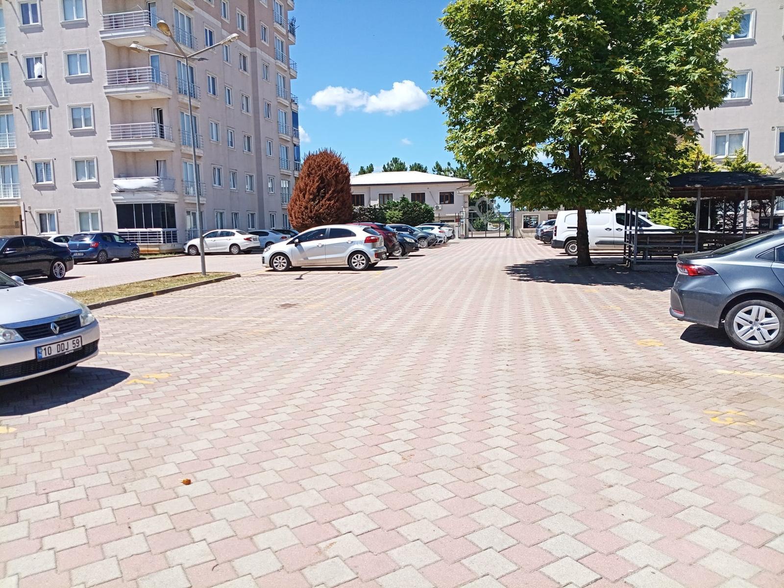 İstanbul Sancaktepe Yunusemre Mah Sitede Satlık 3+1 Daire 150 M2 - Görsel 26