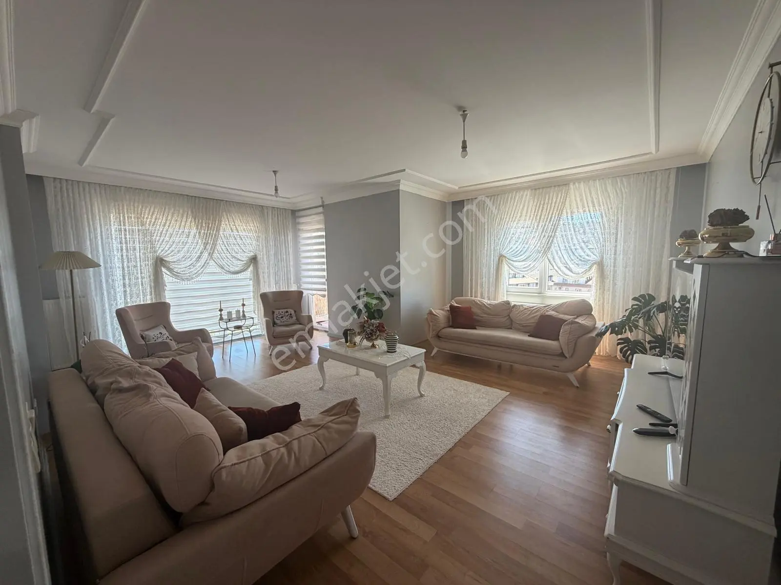 İstanbul Sancaktepe Yunusemre Mah Sitede Satlık 3+1 Daire 150 M2 - Görsel 3