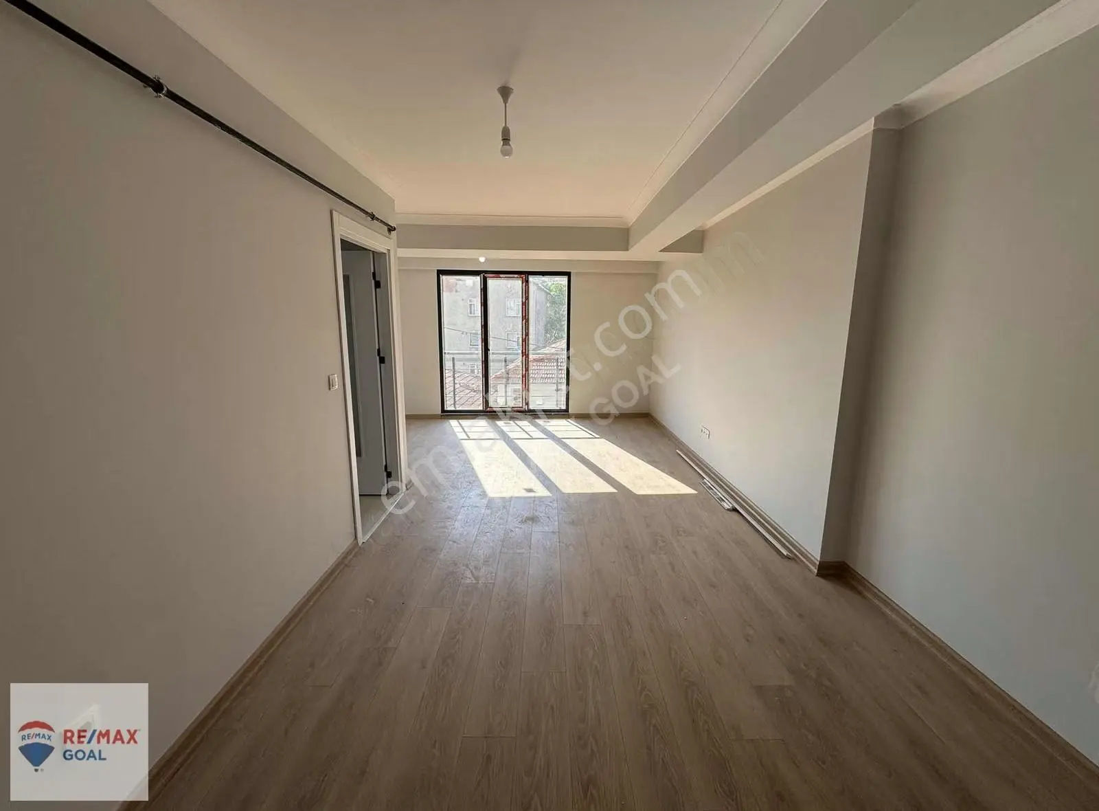 Marmara Üniversitesi Dibinde Büyük 2+1 Kapalı Mutfak Daire - Görsel 10
