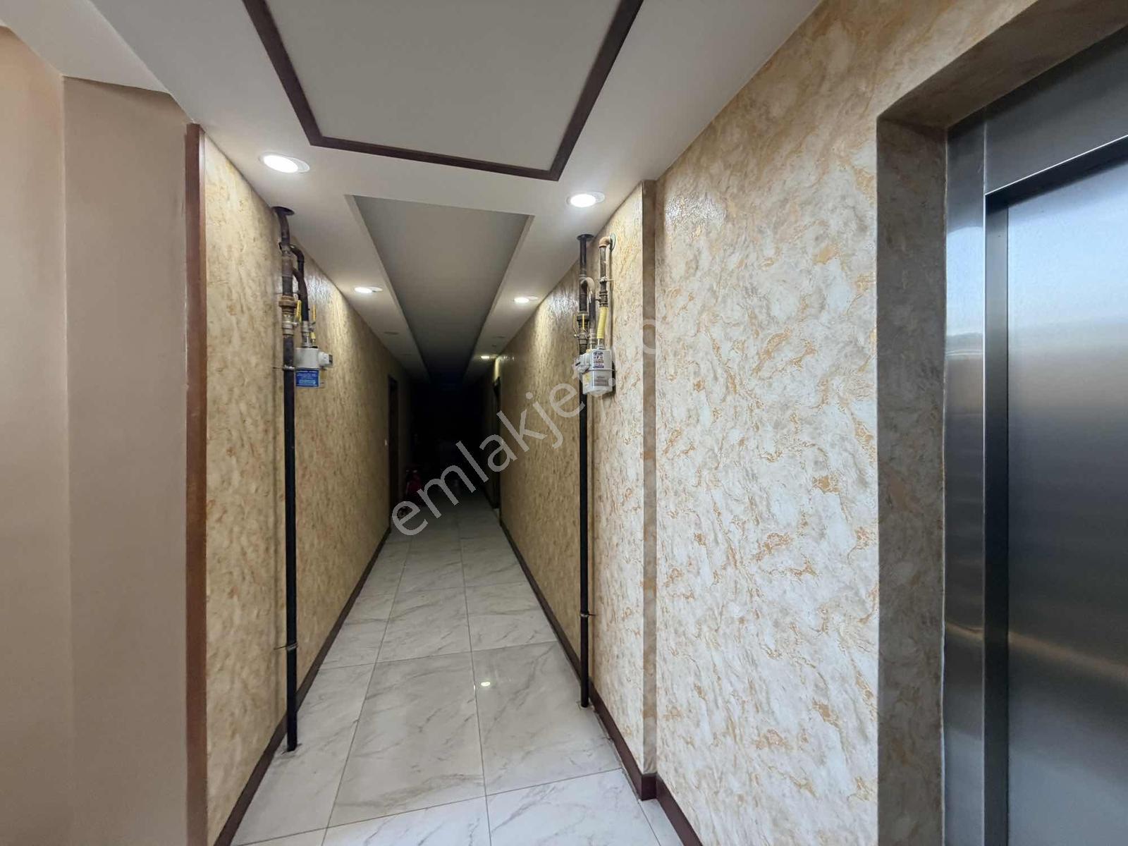 Tarcanlardan Kartepe F.s.m. Karcityde Havuzlu Eşyalı Kiralık 2+1 - Görsel 13