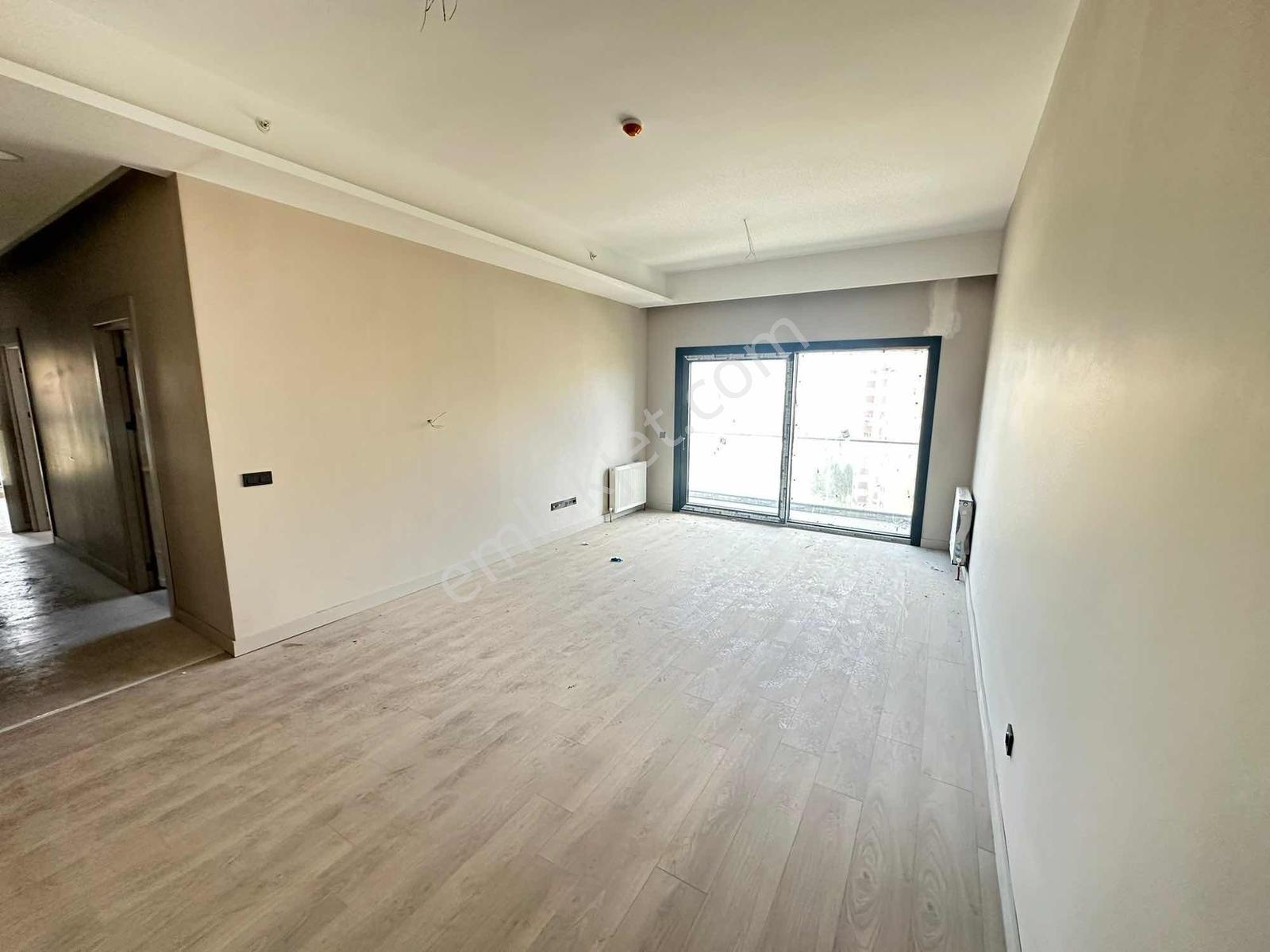 Eryaman Metromall Teras Evler 15 Kat Köşe Daire - Görsel 26