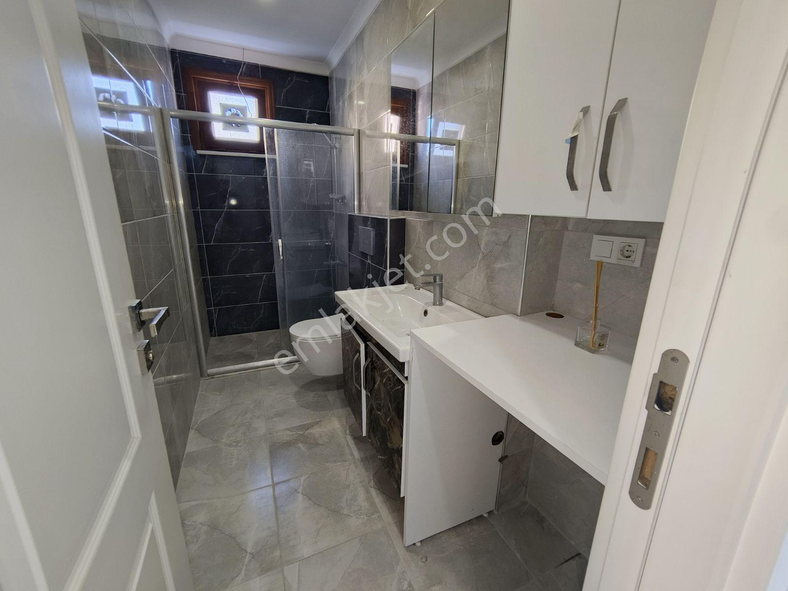 Güneyden Metronun Dibinde Yeni Binada 2+1.80m2 Daire - Görsel 25