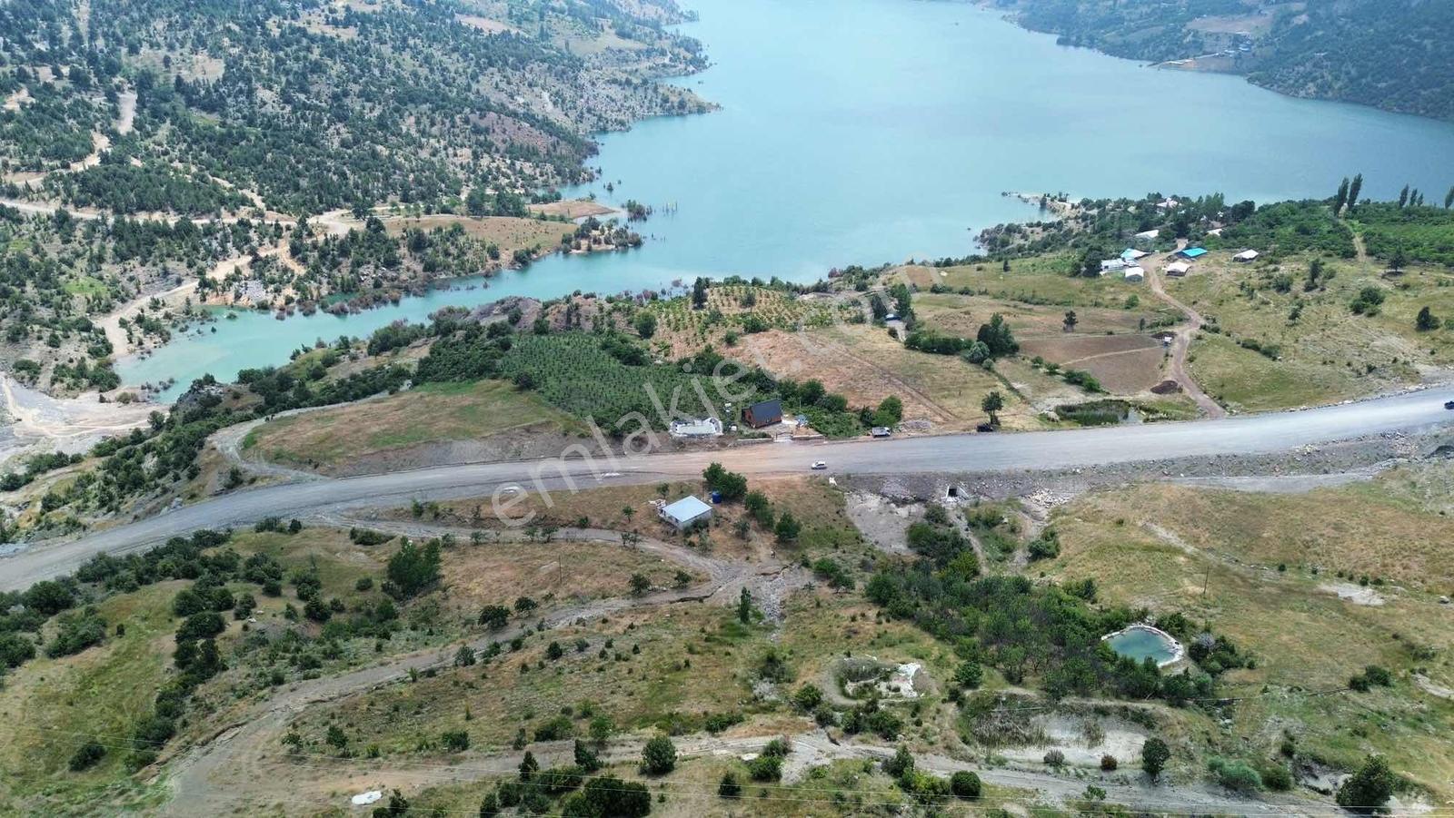 Sorgun'da Satılık Baraj Manzaralı 921m2 Arsa !! - Görsel 2