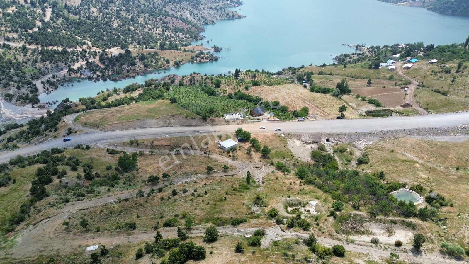 Sorgun'da Satılık Baraj Manzaralı 921m2 Arsa !! - Görsel 4