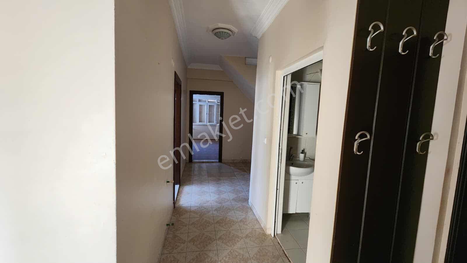 Manavgat Bahçelievler Mahallesi'de Kiralık 4+1 Dubleks Daire - Görsel 4