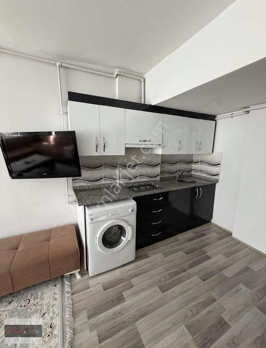 Forum Çamlık Avm Yakını Ara Kat Klimalı Aile Binasında Kiralık ! - Görsel 3
