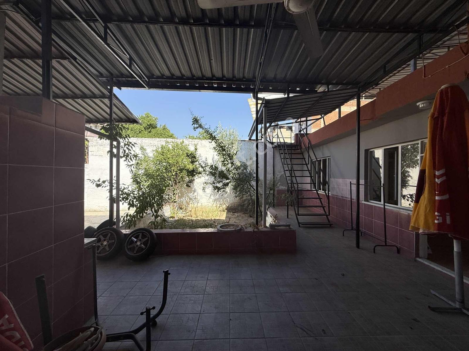 Remax Pin'den İncirliovada Satılık 5 Kat İmarlı Müstakil Ev Acil - Görsel 19
