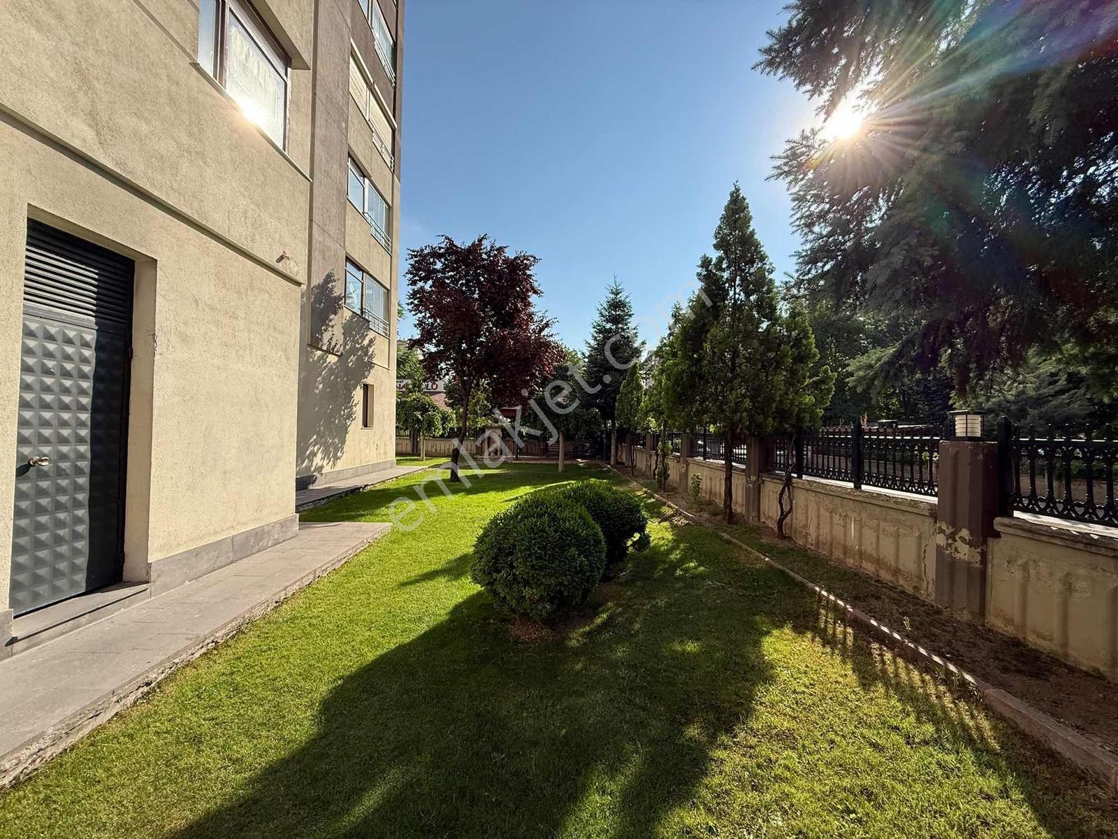 Alpaslan Mah.merkezi Konumda Önü Açık Kiralık 4+1 Daire - Görsel 16