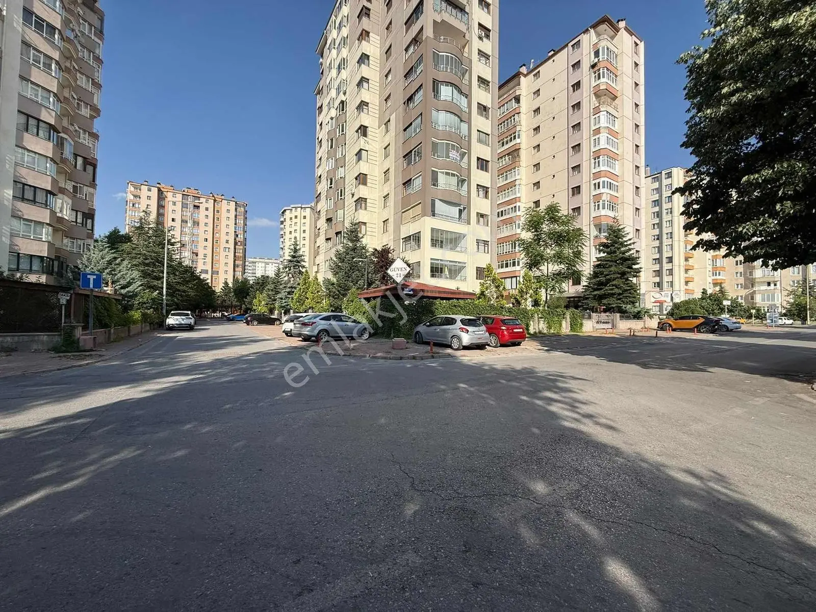 Alpaslan Mah.merkezi Konumda Önü Açık Kiralık 4+1 Daire - Görsel 4