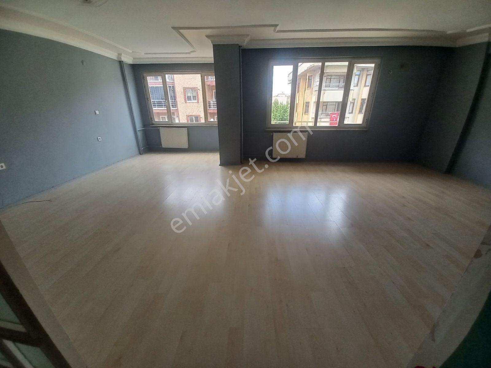 Lise Caddesin Kiralık Arakat Daire - Görsel 25