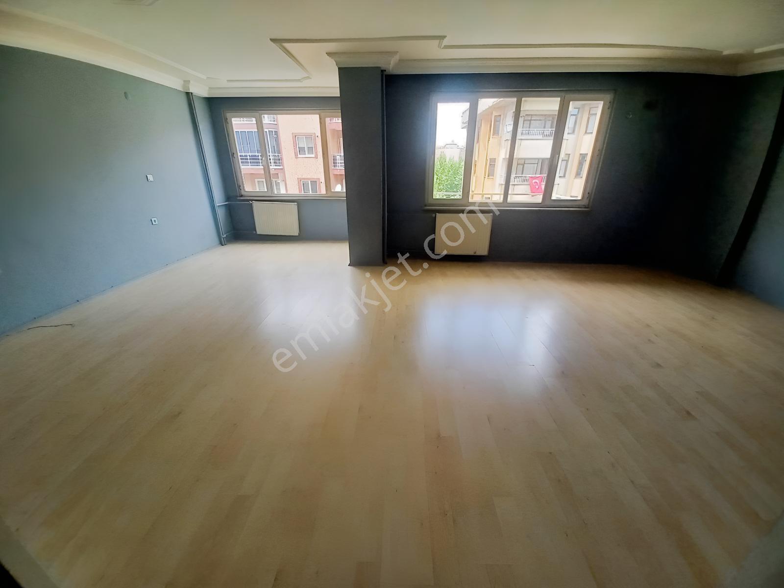 Lise Caddesin Kiralık Arakat Daire - Görsel 10