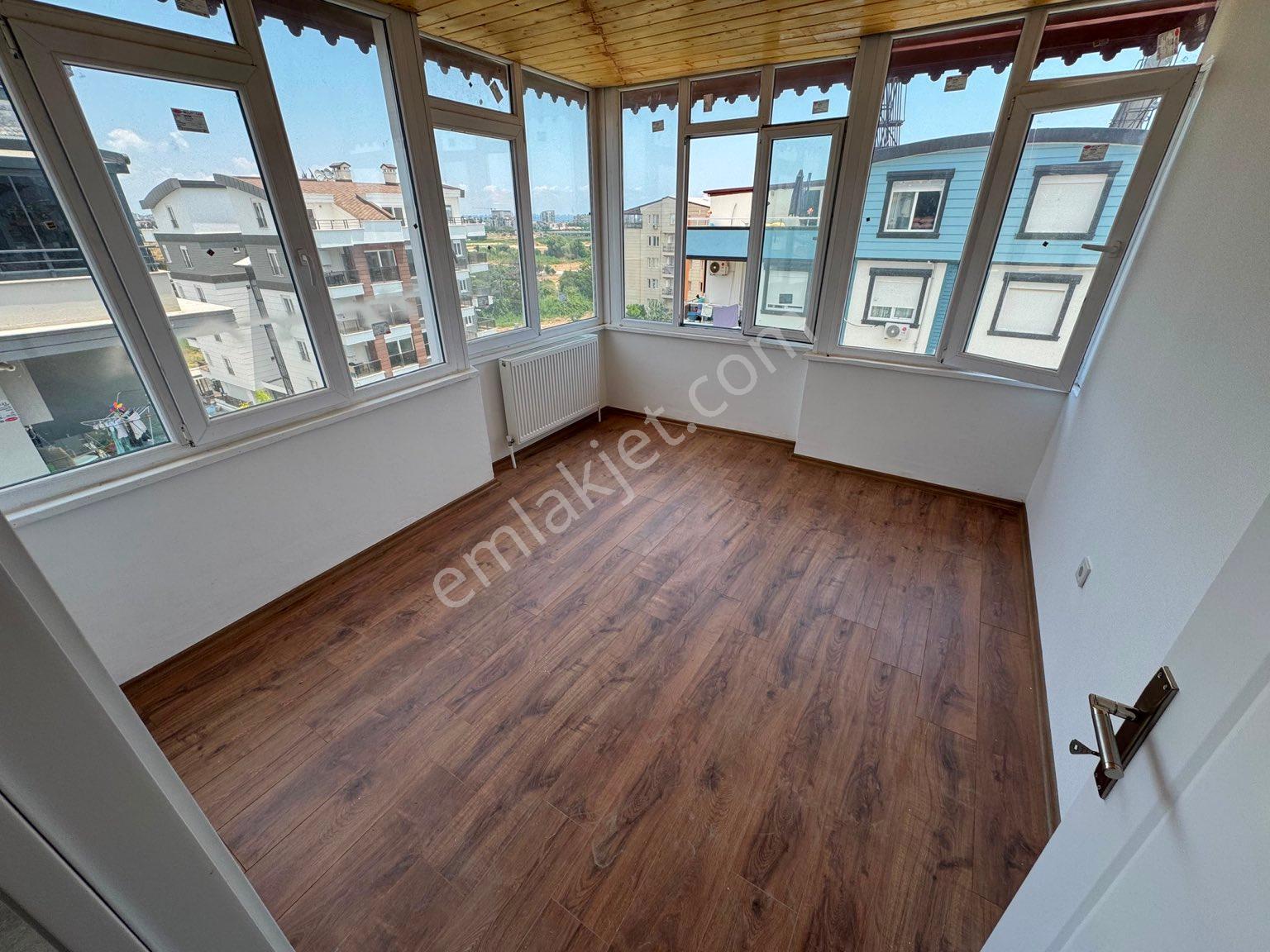 İcon İnvest’ten Limanda 3+1 Doğalgazlı Deniz Manzaralı Daire ! - Görsel 2