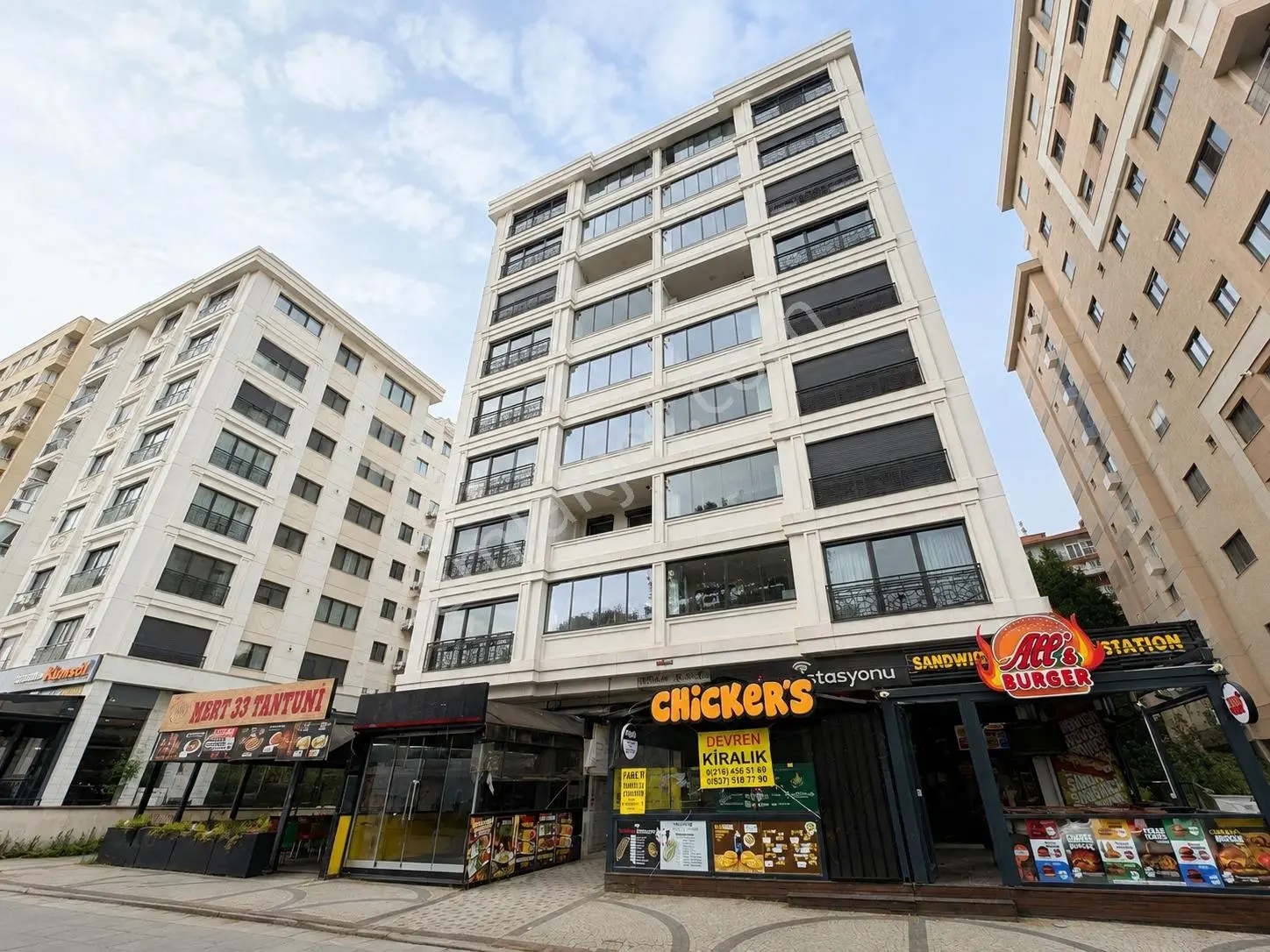 ▃artemin▃feneryolu'nda Cadde Üzerinde Ön Cephe 140m² Lüks 3+1