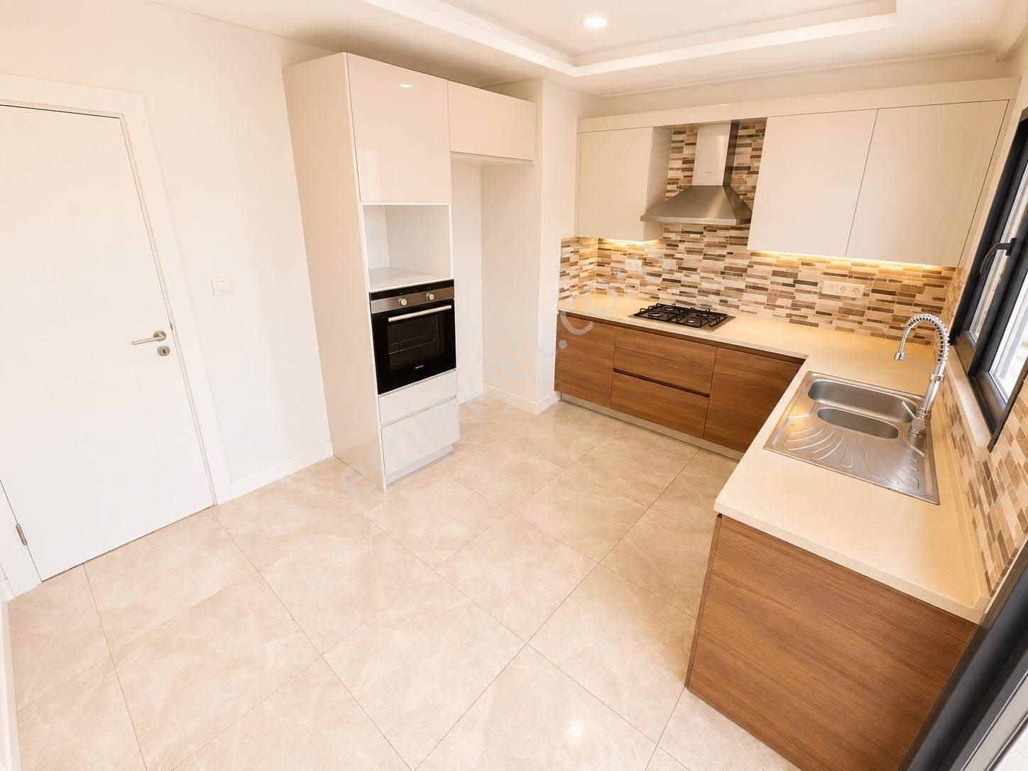 ▃artemin▃feneryolu'nda Cadde Üzerinde Ön Cephe 140m² Lüks 3+1 - Görsel 17