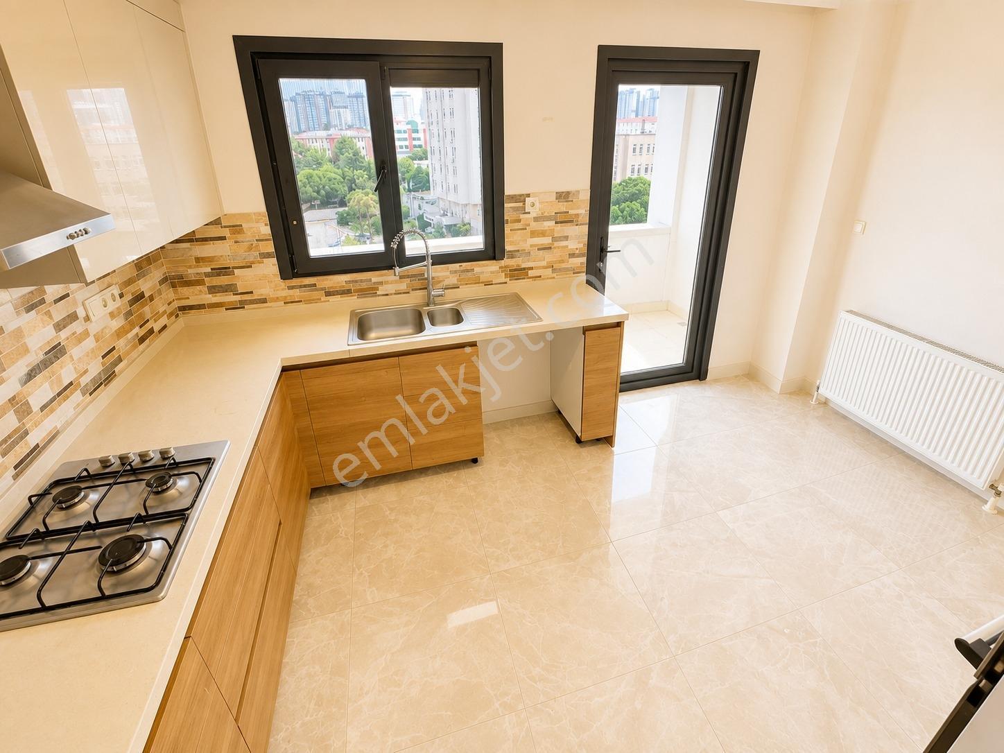 ▃artemin▃feneryolu'nda Cadde Üzerinde Ön Cephe 140m² Lüks 3+1 - Görsel 15