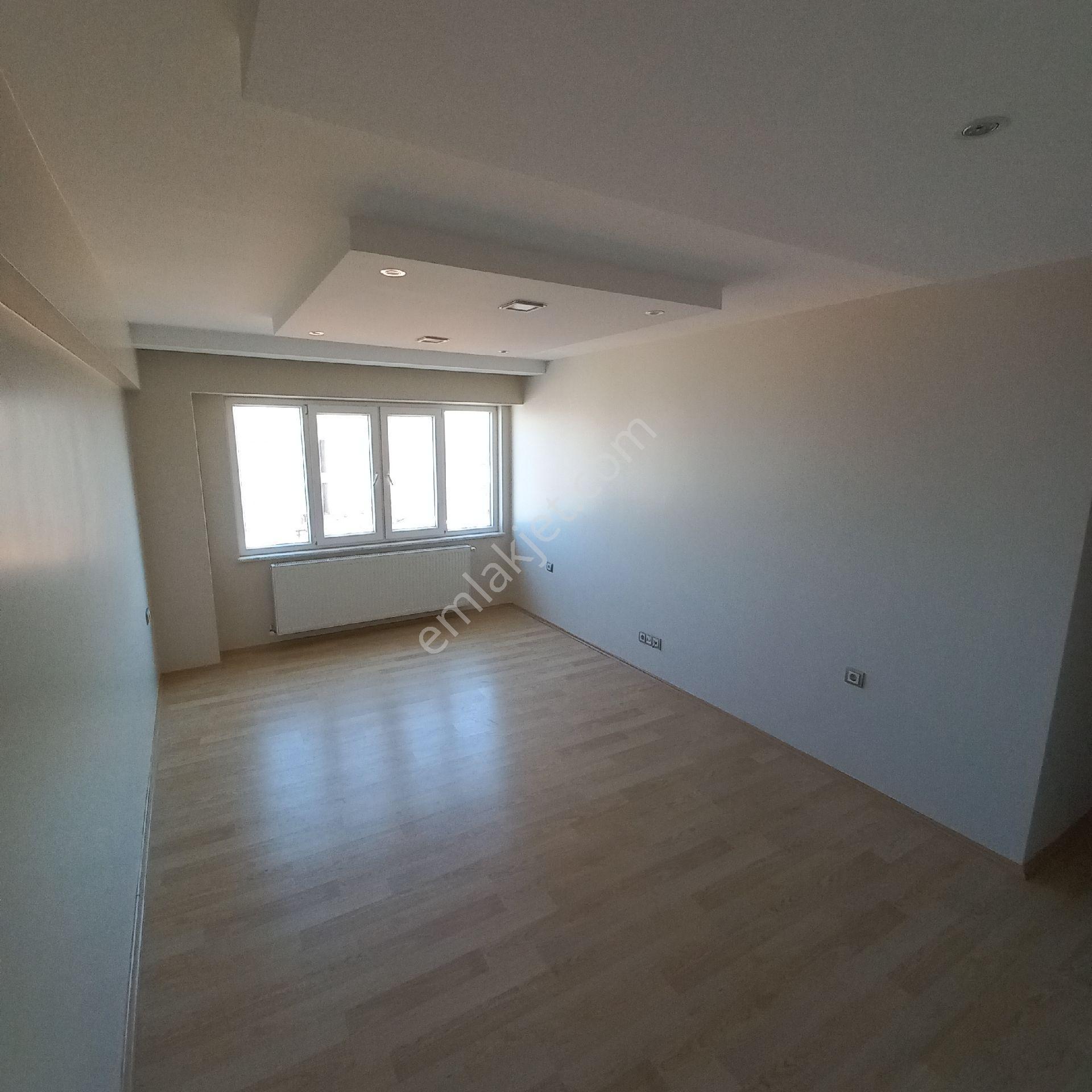 Emek Caddesinde Kiralık Arakat Dire - Görsel 16