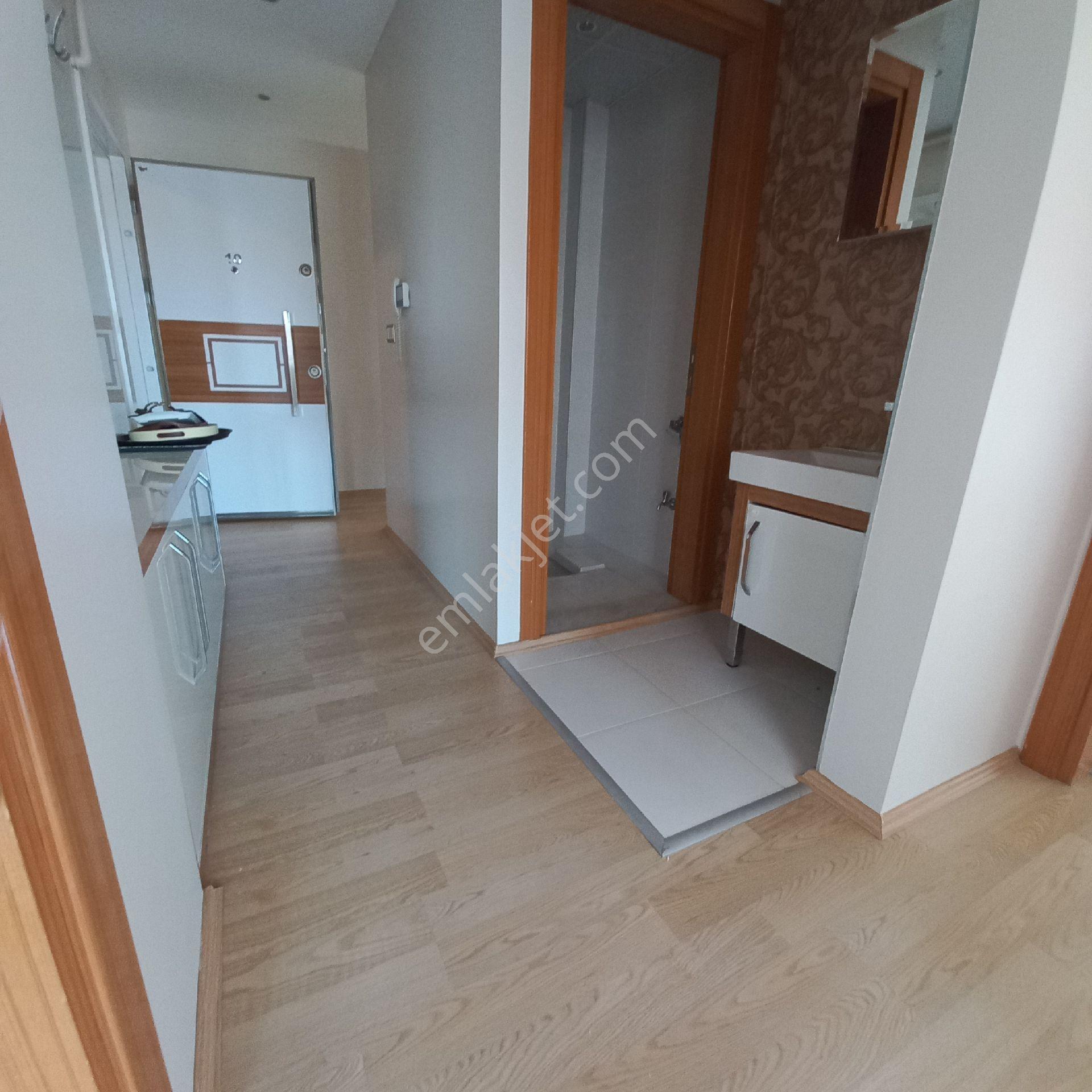 Emek Caddesinde Kiralık Arakat Dire - Görsel 24
