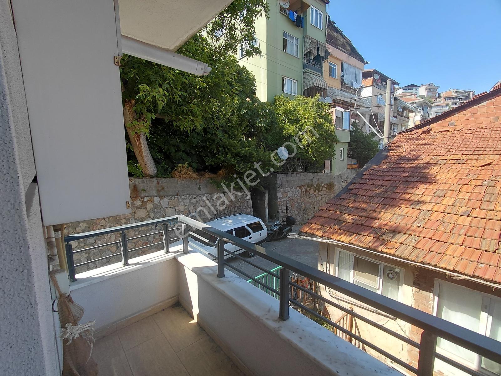 Tarcanlardan Şehir Merkezinde Ara Kat 2+1 Satılık Daire - Görsel 16