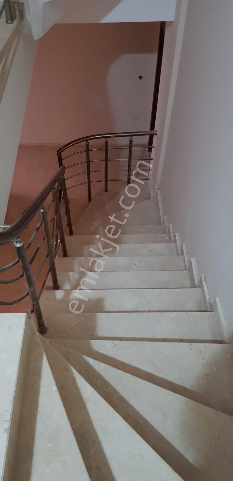 Tarcanlardan Şehir Merkezinde Ara Kat 2+1 Satılık Daire - Görsel 19