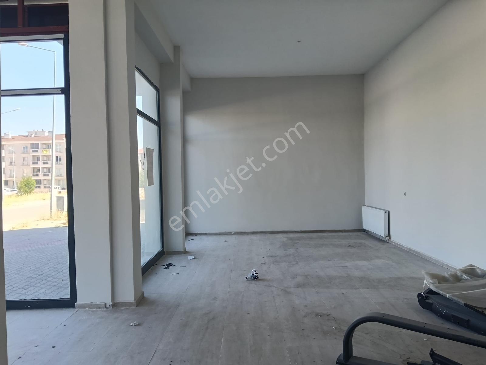 Baycura Gayrimenkul'den Gaziosmanpaşa Mahallesi Kiralık Dükkan - Görsel 6