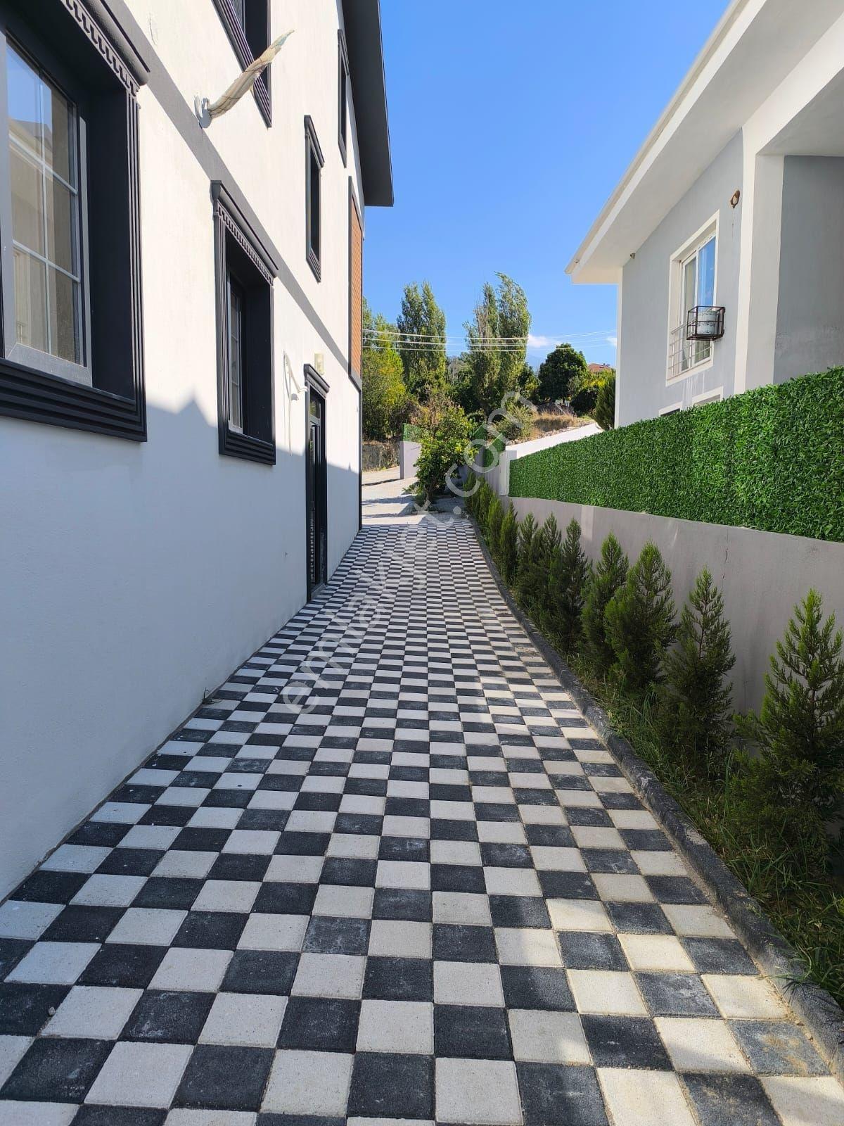 🏡 Seydikemer Gerişburnu Mahallesi’nde Havuzlu Site İçerisinde Satılık 3+1 Ters Dubleks! - Görsel 22