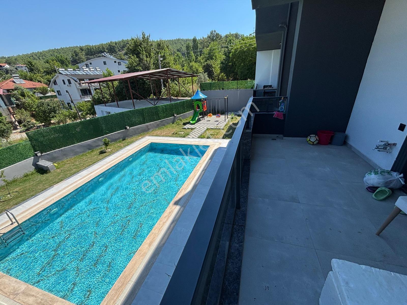 🏡 Seydikemer Gerişburnu Mahallesi’nde Havuzlu Site İçerisinde Satılık 3+1 Ters Dubleks! - Görsel 6