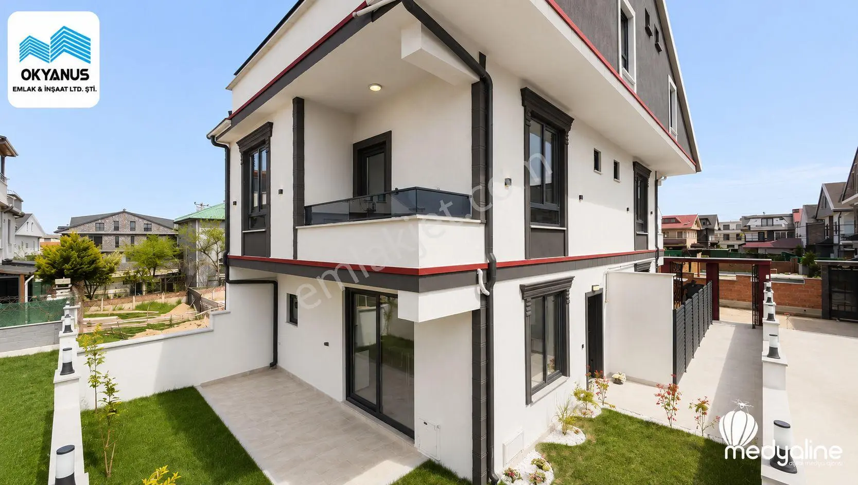 Sakarya Kocaali De Yalı Mah De Geniş Bahçeli Satılık 4+1 Villa