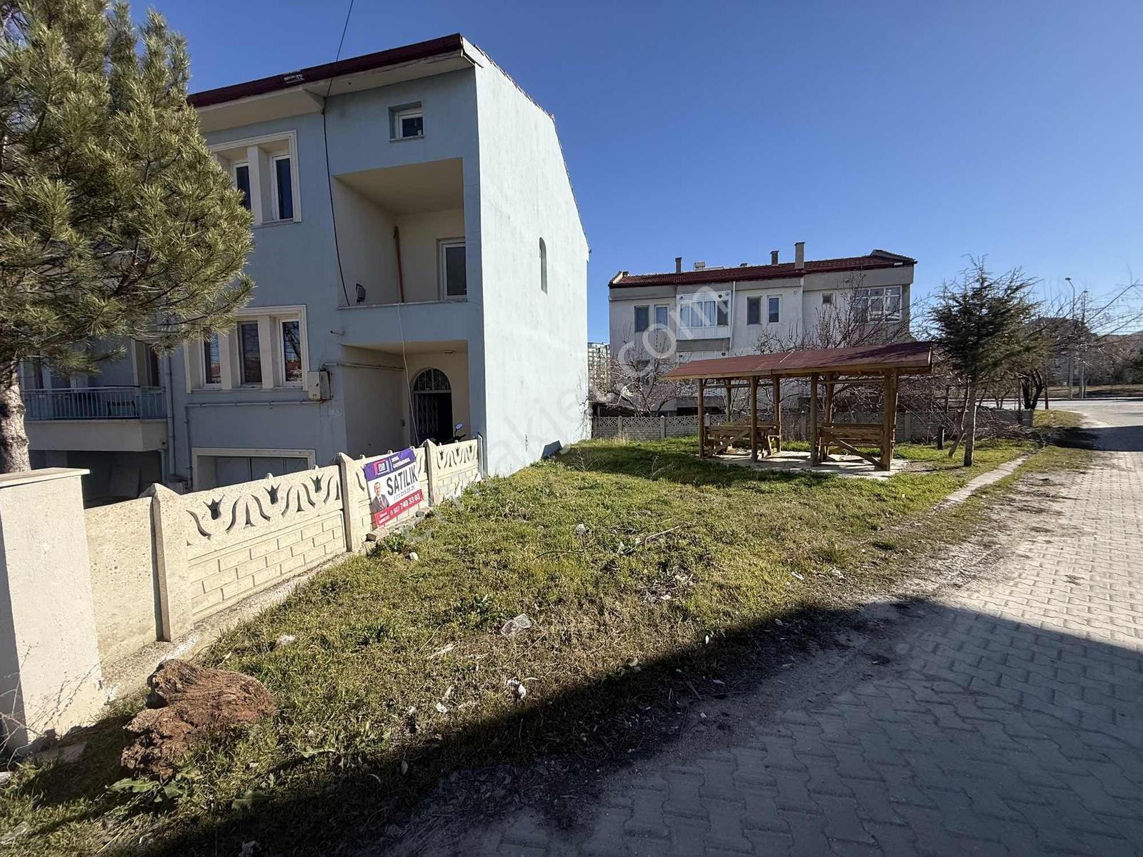 Uydukent Filli Kavşak Yakını Komple Satılık Bina - Görsel 13