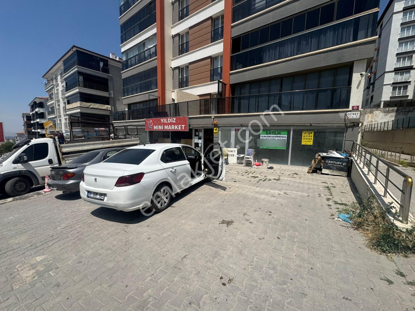 Yılmazer'den 1762 Cadde De Düz Zemin Takasa Açık Satılık Dükkan! - Görsel 2
