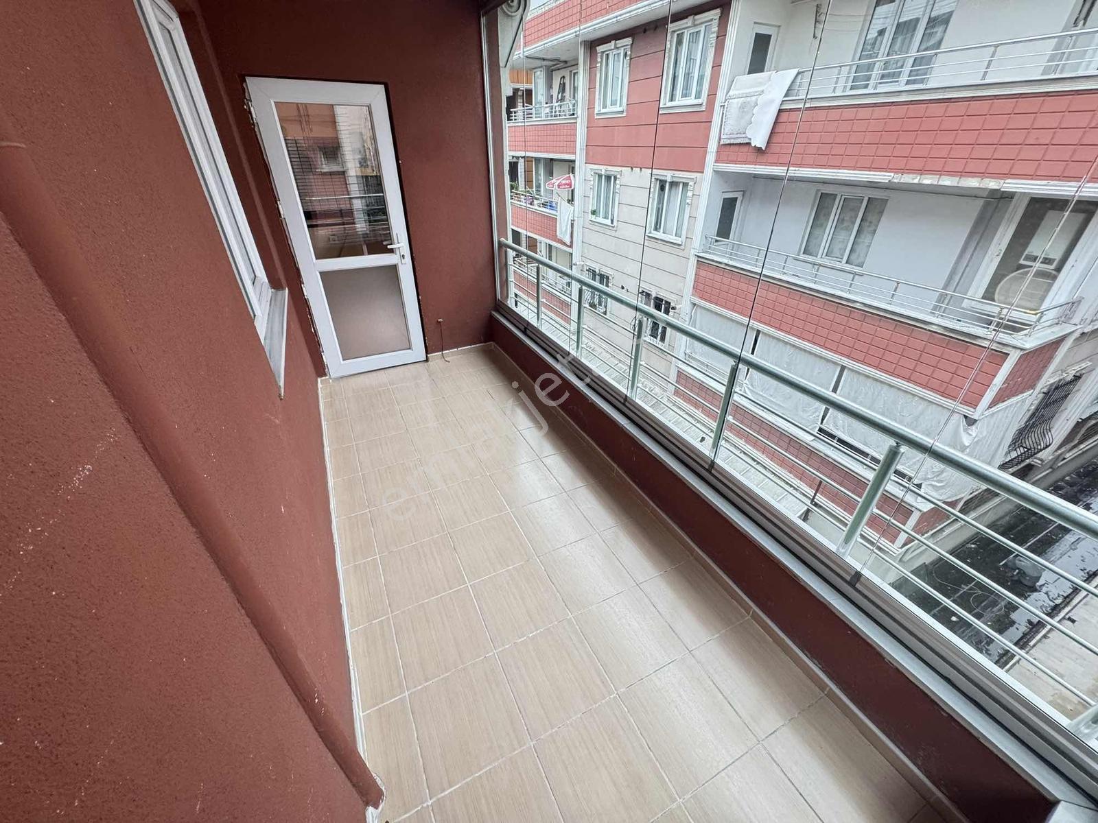 Apartment in İstanbul - Daha fazla