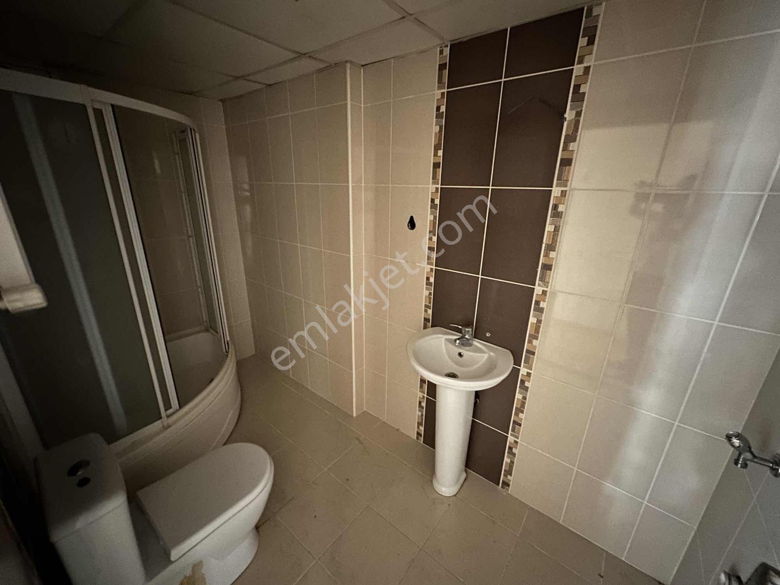 Deka Gayrimenkul'den İstiklal Mh Site İçi Kiralık 3+1 Daire - Görsel 7