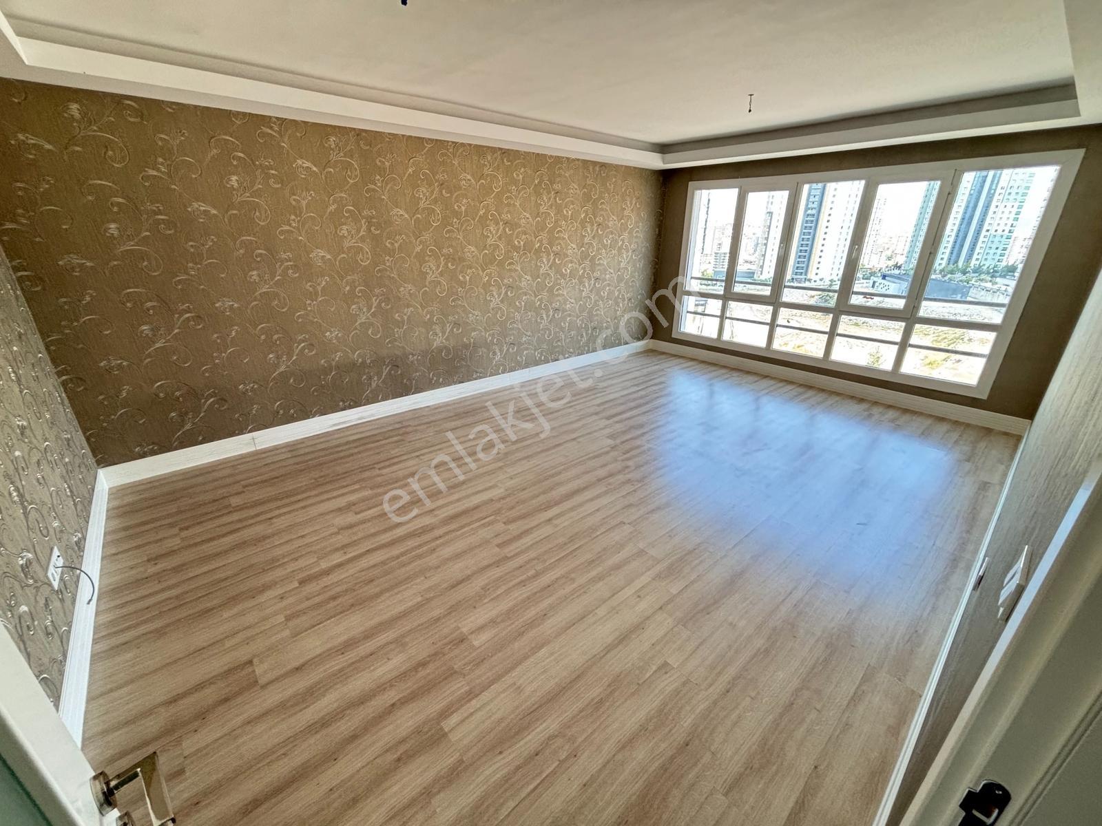 Güvenlikli Sosyal Site Vadikentin En İyi Cephesinde 3+1 Kiralık - Görsel 33