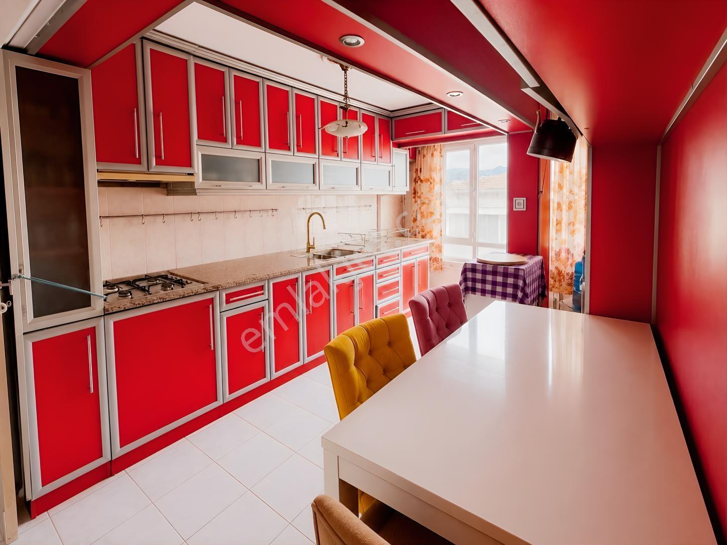 İnönü Cad Hatay Metro Yakını Geniş Ve Ferah 3+1 140 M² Daire - Görsel 23