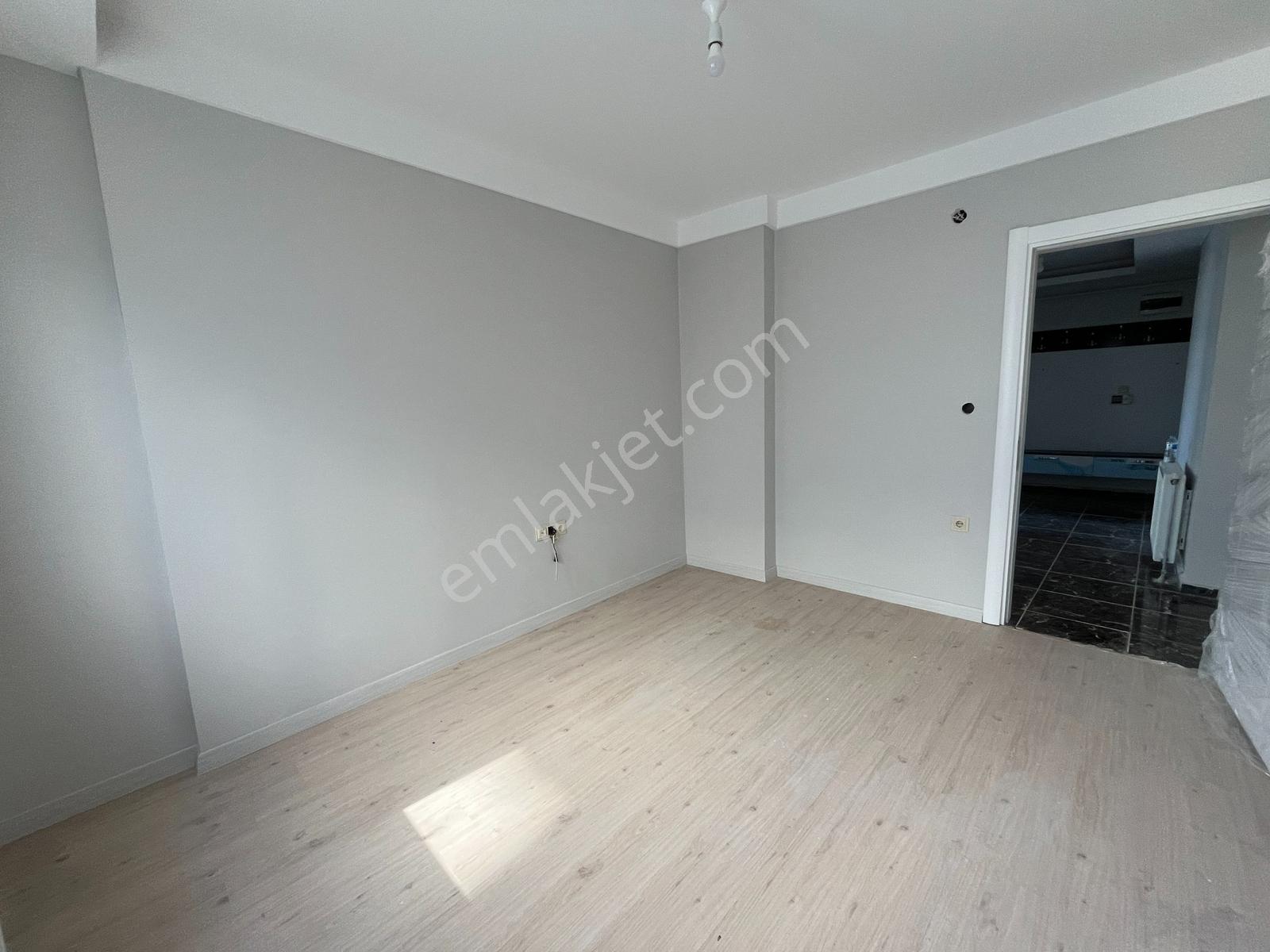 100. Yıl Mahallesi'nde Komple Tadilatlı 3+1, 120 M² Daire - Görsel 28