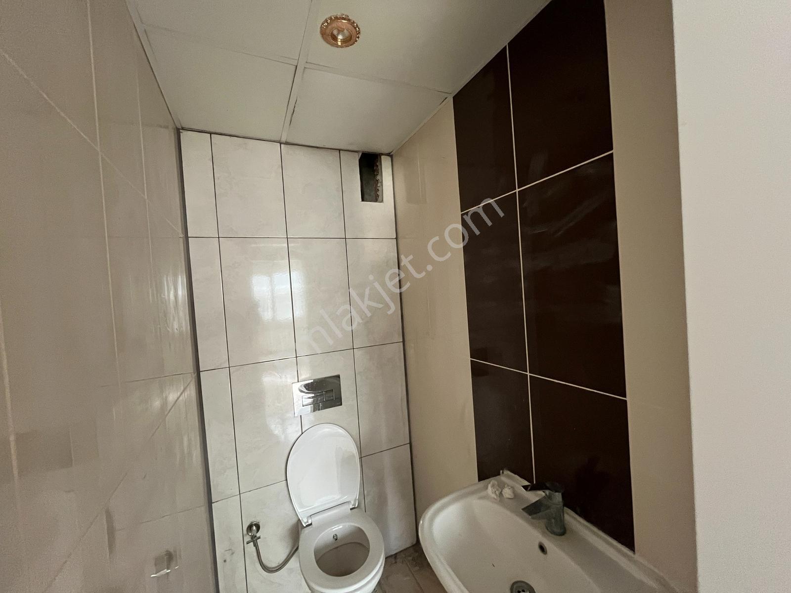 100. Yıl Mahallesi'nde Komple Tadilatlı 3+1, 120 M² Daire - Görsel 27