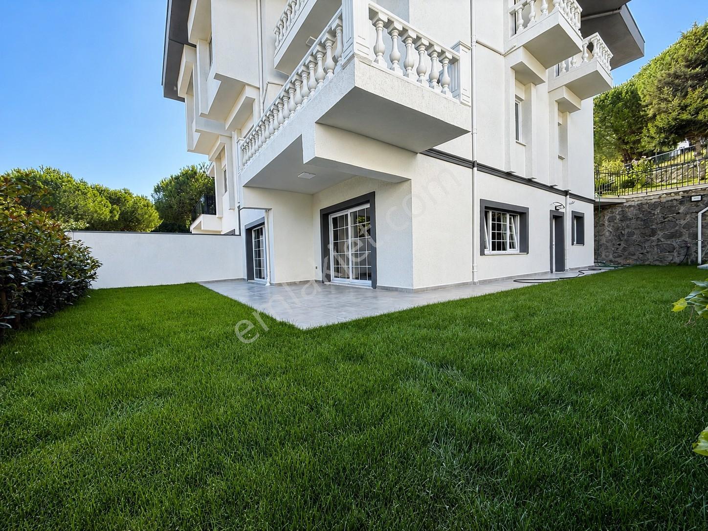 Kısa Süreli!!! Çengelköy Yakın Konumda Masrafsız Tripleks Villa - Görsel 5