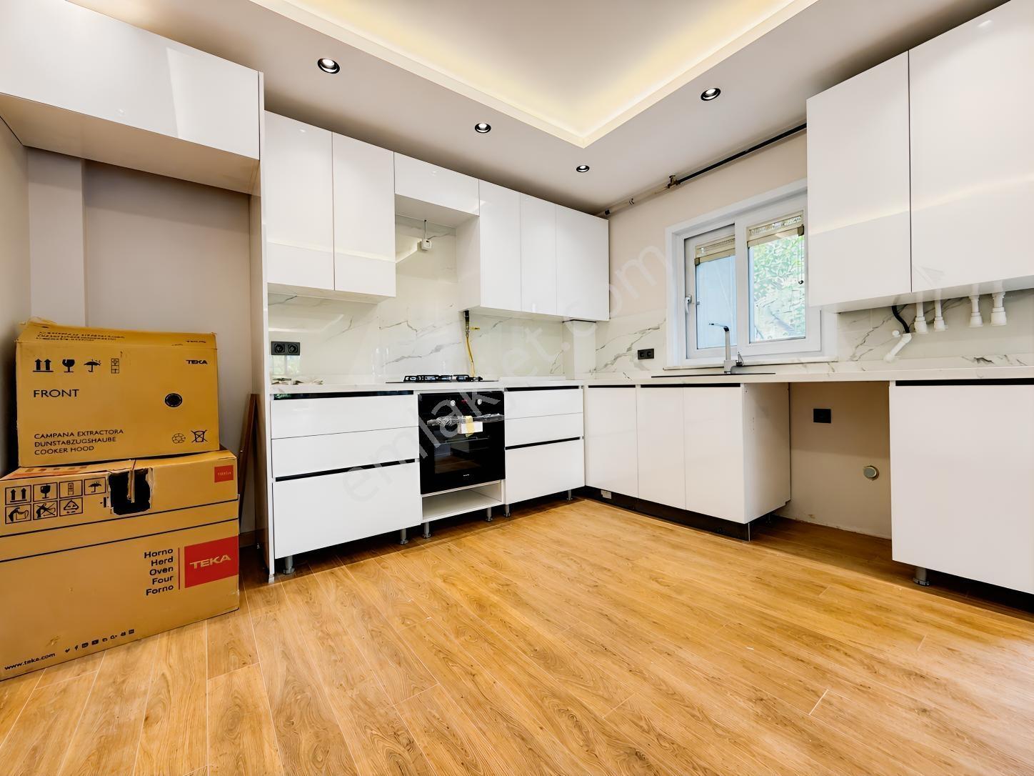 Kısa Süreli!!! Çengelköy Yakın Konumda Masrafsız Tripleks Villa - Görsel 33
