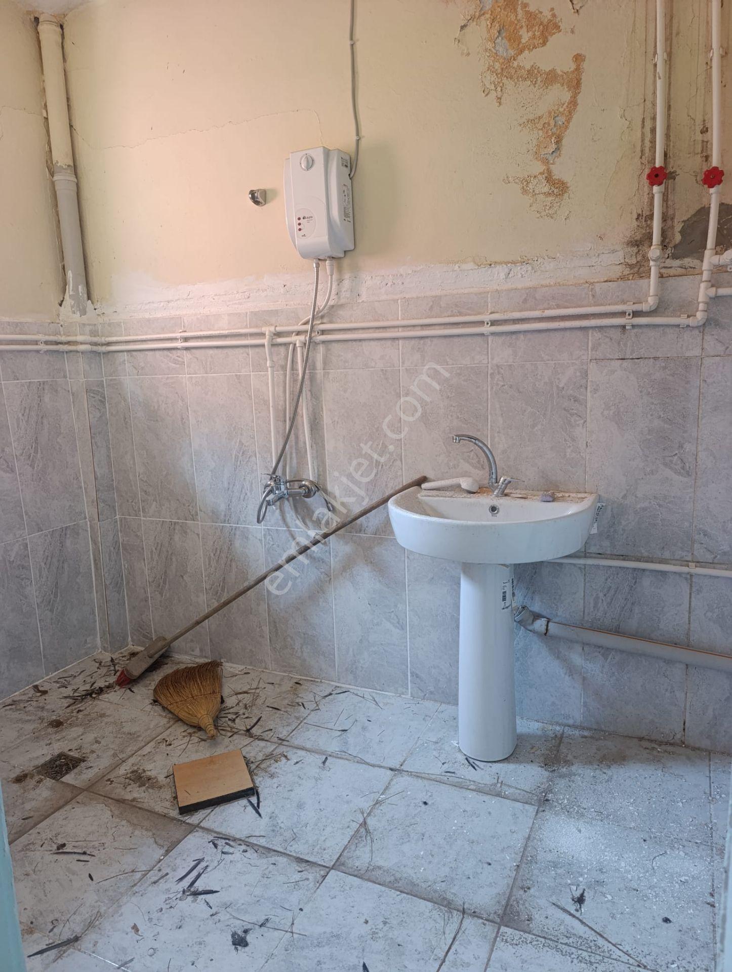 Hsk Rönesans Emlaktan Kandemir Mahallesinde 1 Katlı (bodrumlu) Müstakil Ev - Görsel 18
