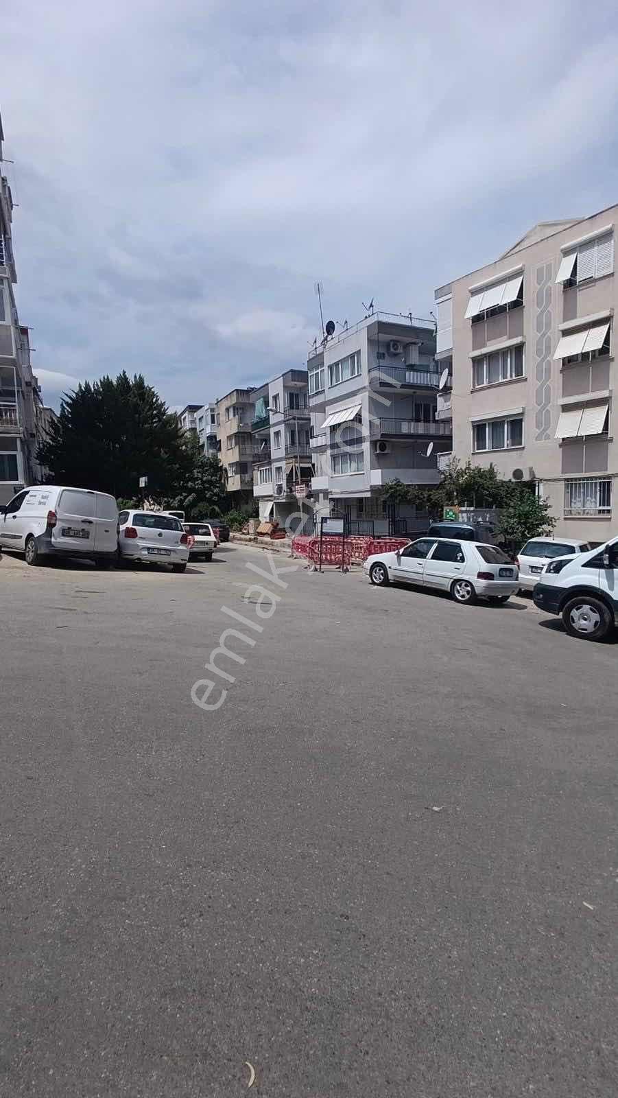 İlahiyet Fakültesi Göztepe Metro Yakını 3+1 130 M2 Arakat Daire - Görsel 6