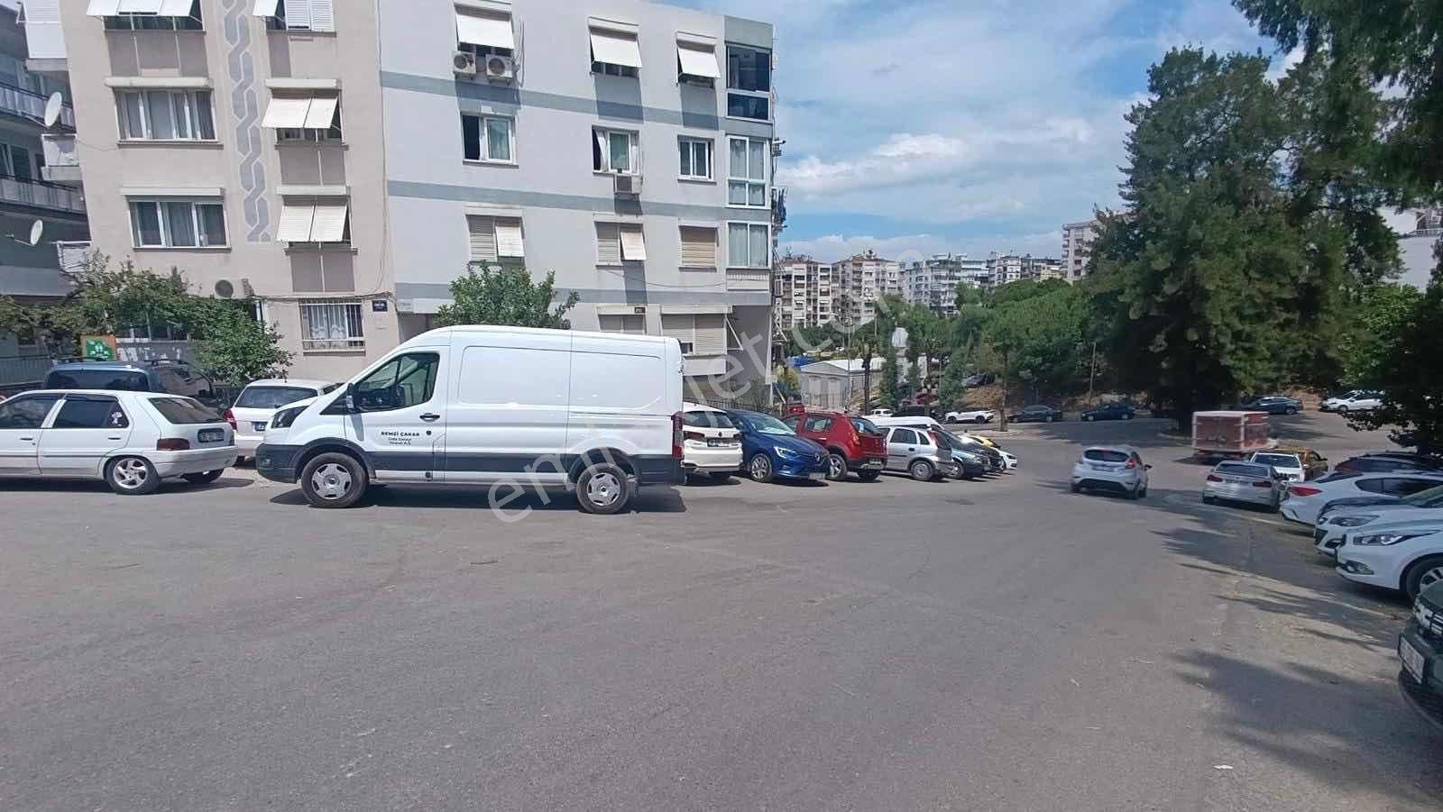 İlahiyet Fakültesi Göztepe Metro Yakını 3+1 130 M2 Arakat Daire - Görsel 26
