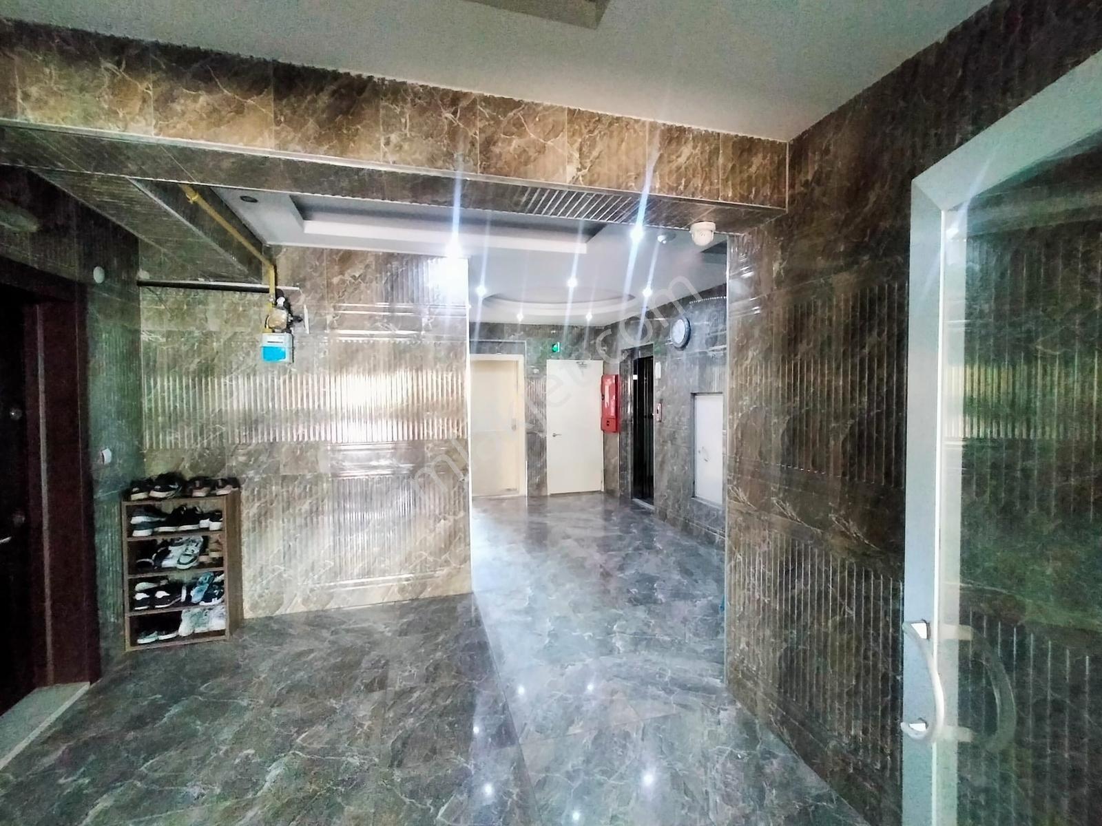 Belsin'de Dört Yanı Açık Temiz Yapsat Daire - Görsel 14