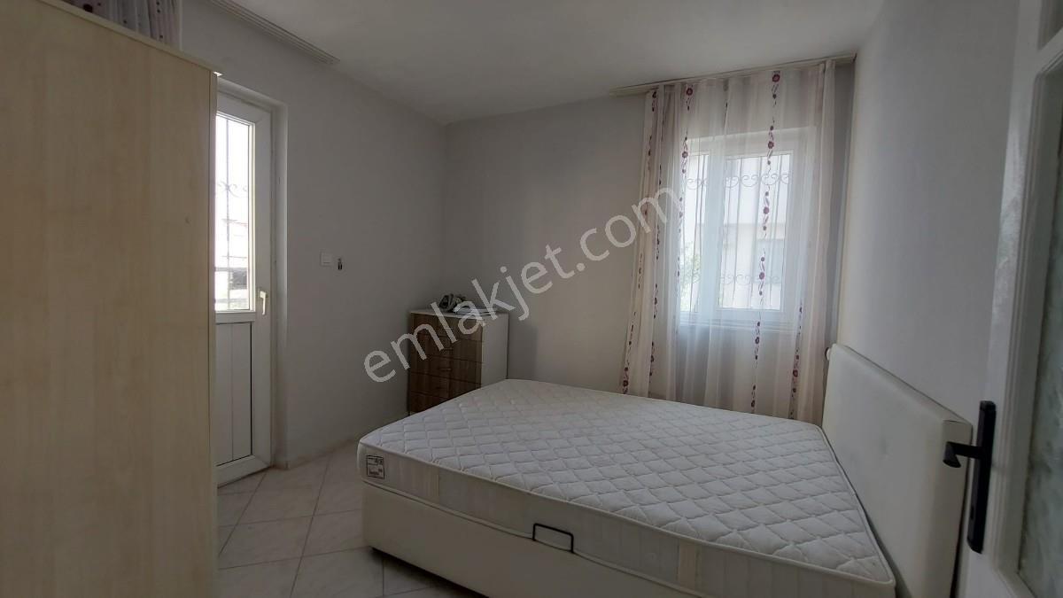 Kuşadasında Denize Çok Yakın Satılık Triplex 3+1 Eşyalı Yazlık - Görsel 30
