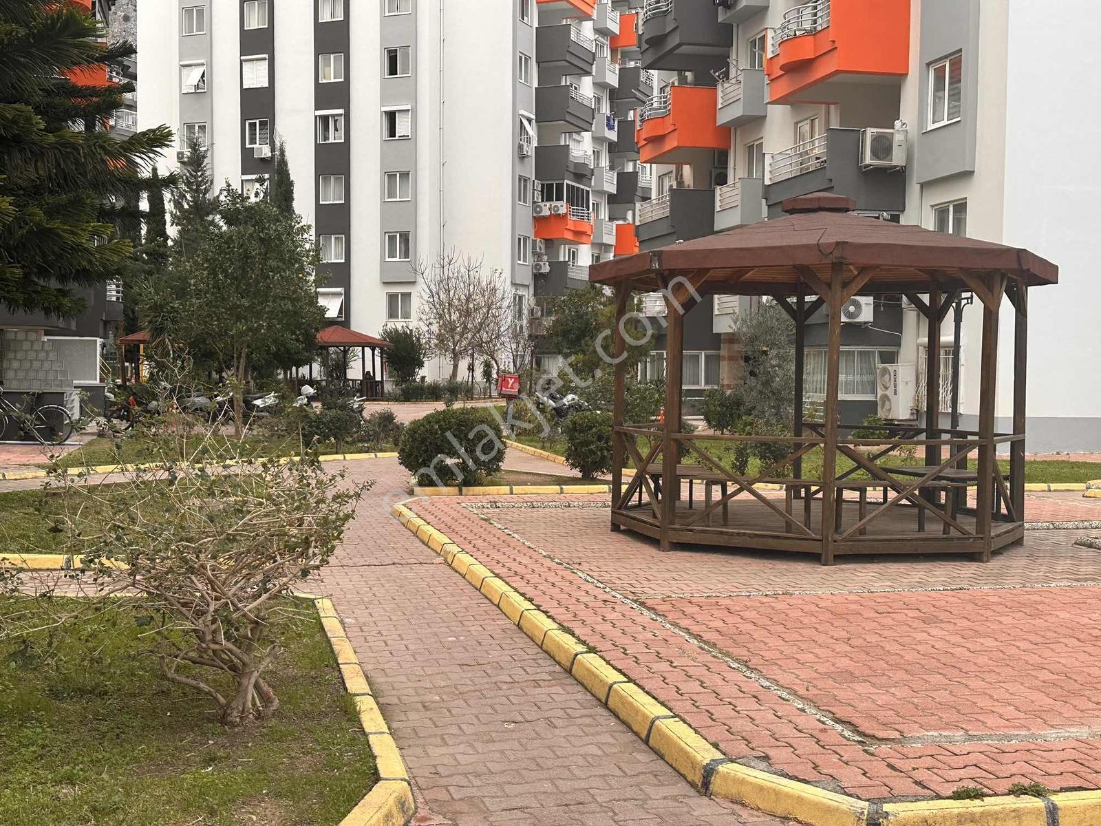 Evşen Gayrimenkulden Eşyalı 3+1 Kiralık Daire - Görsel 32