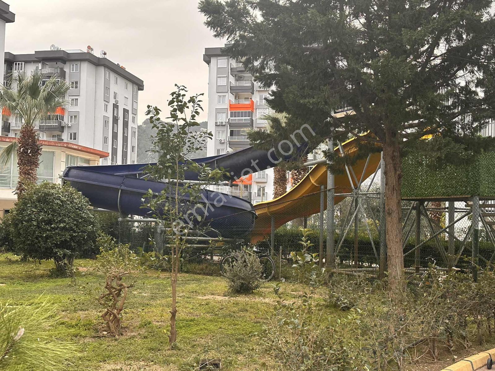 Evşen Gayrimenkulden Eşyalı 3+1 Kiralık Daire - Görsel 12