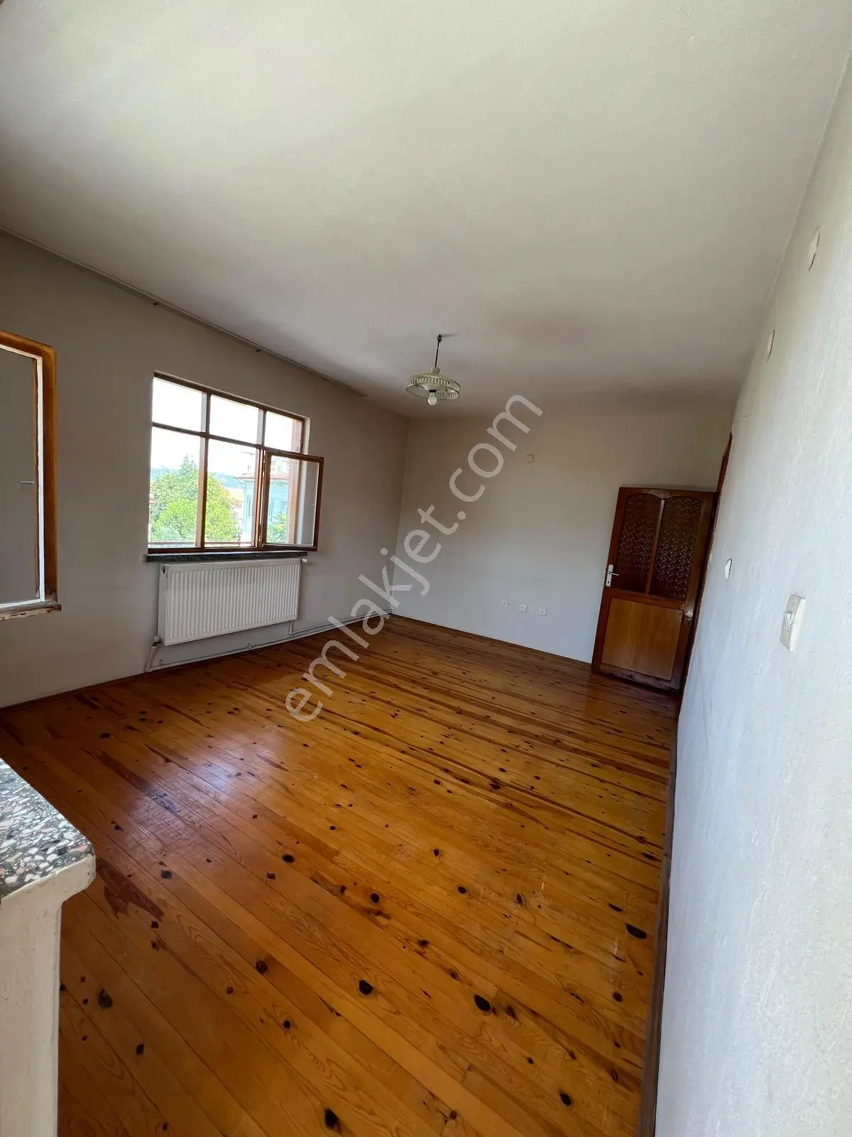 Zeytinköy Mah Yeniyol Altı Çift Balkonlu Kiralık 3+1 Daire - Görsel 3