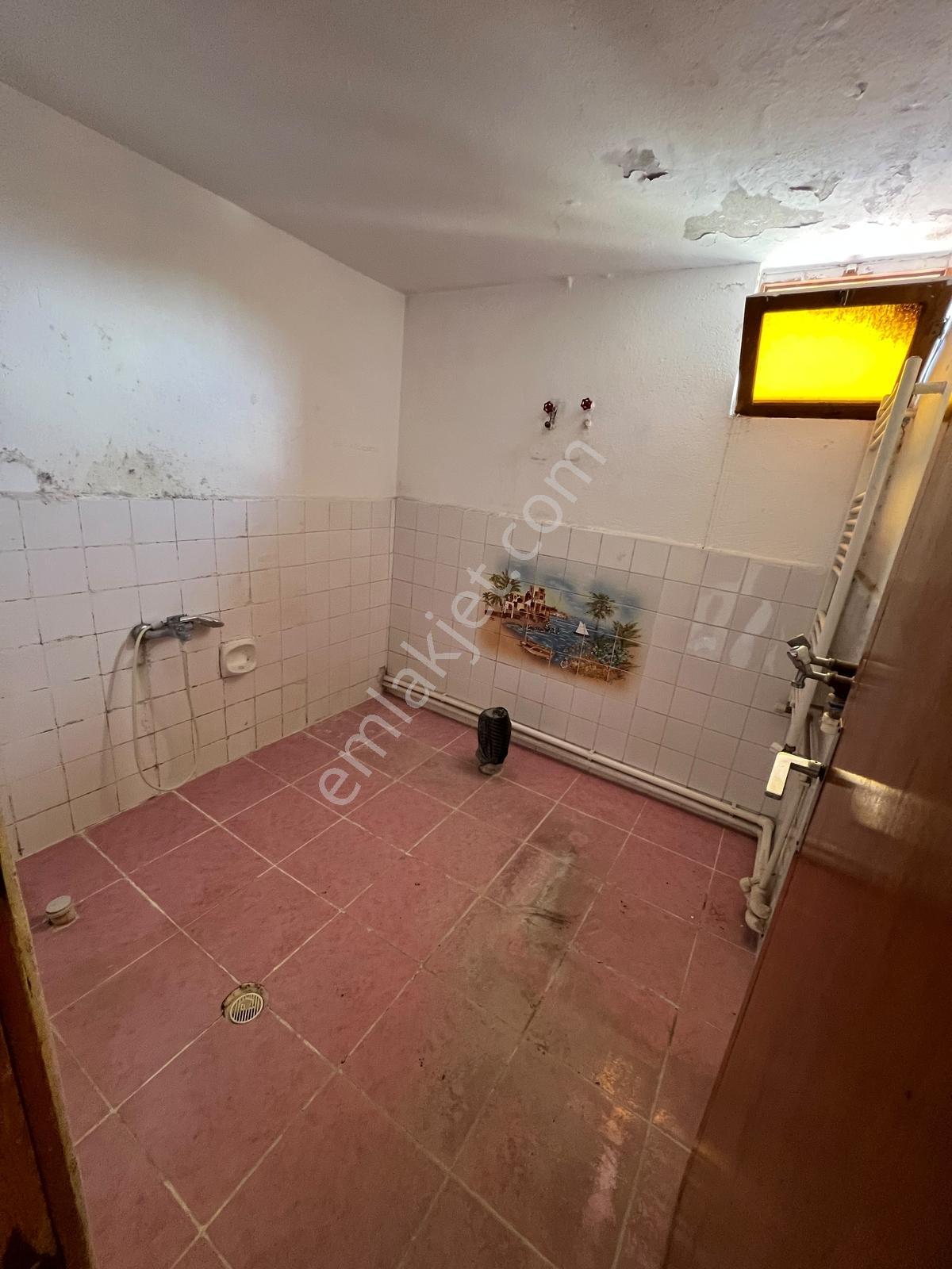 Zeytinköy Mah Yeniyol Altı Çift Balkonlu Kiralık 3+1 Daire - Görsel 20