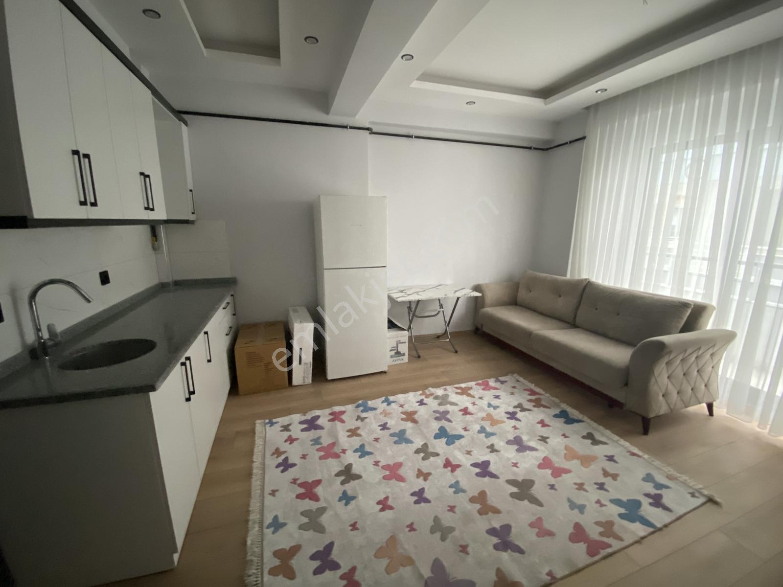 Zenith Real Estate Bakım Okulu Karşısı Sıfır Eşyalı 1+1 Daire - Görsel 4